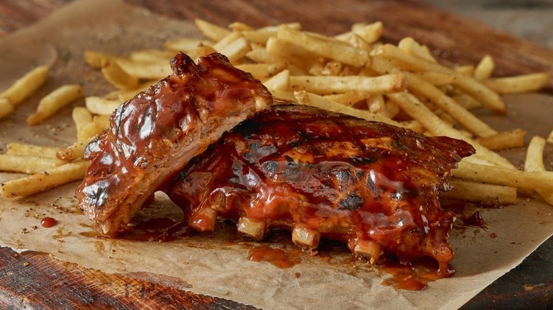 Logan's Roadhouse's baby back ribs with fries