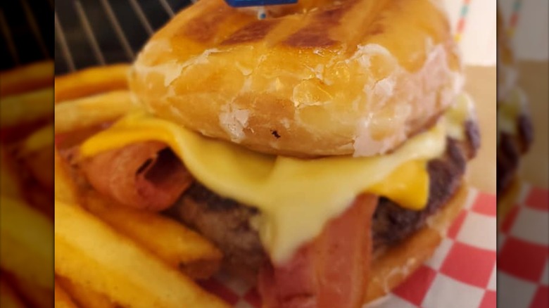 Burger Stop Cheeeburger with bacon on white and red checked paper