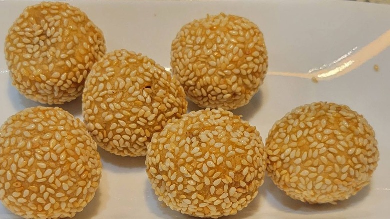 Sesame seed balls from Meet Noodles.