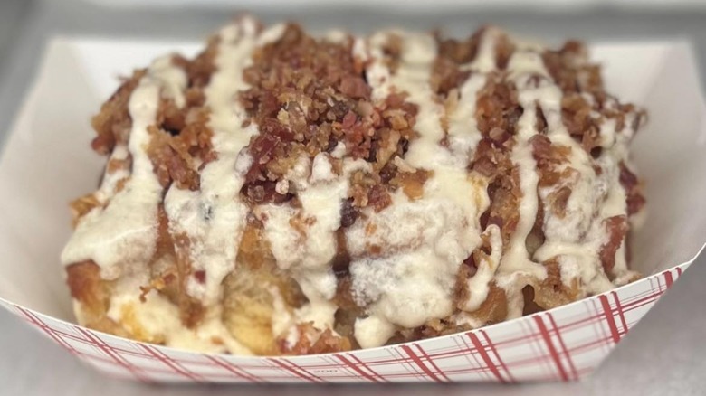 Old West Cinnamon Rolls Bacon Maple Cinnamon Roll