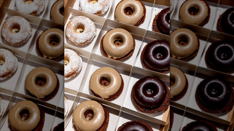 Donuts in rows