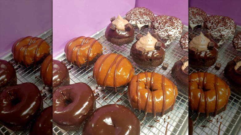 Donuts on grill tray