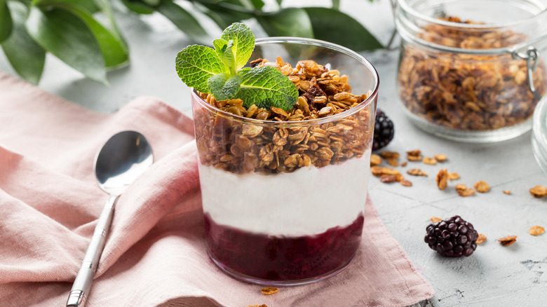 Yogurt parfait topped with granola