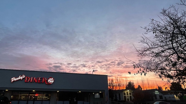 Punky's Diner and Pies exterior at night sunset