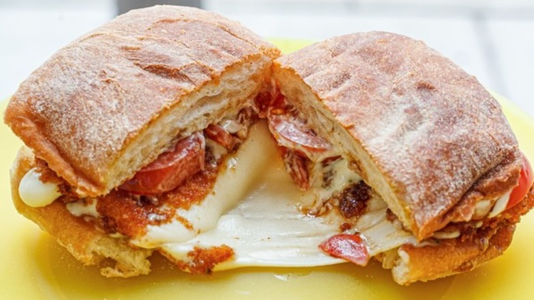 Tribecca's Sandwich Shop sandwich