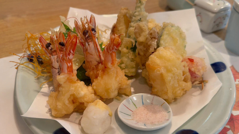 Tempura shrimp and vegetables