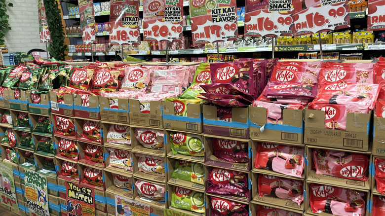 Display featuring a variety of Kit Kat flavors
