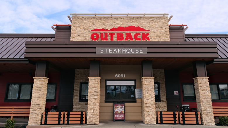 Exterior of an Outback Steakhouse restaurant