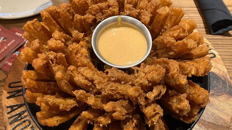 Outback Steakhouse Bloomin' Onion