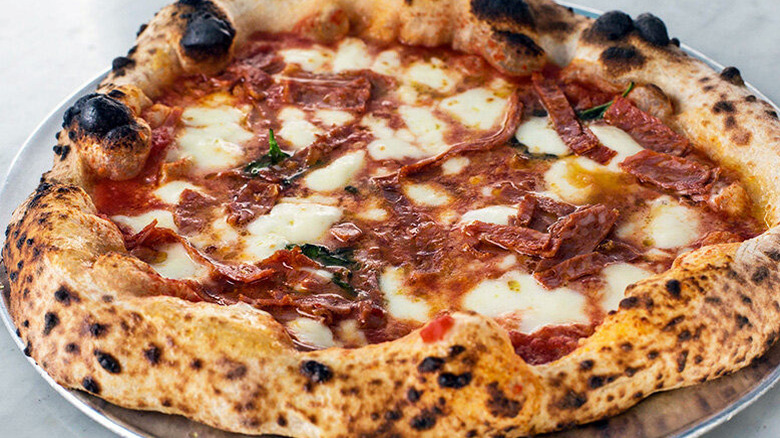 Diavola pizza at Song' E Napule