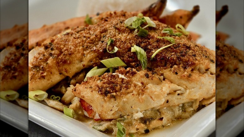 Fish crusted with seasoning
