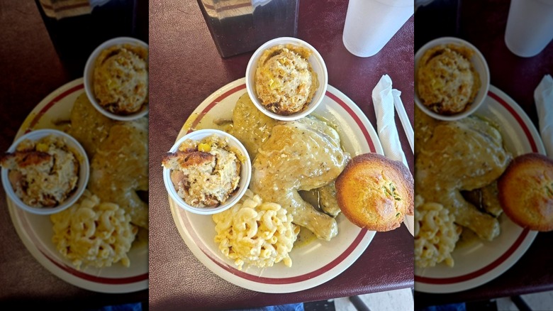 Bobbie D's Southern Cuisine soul food smothered chicken and side dishes like mac and cheese and cornbread