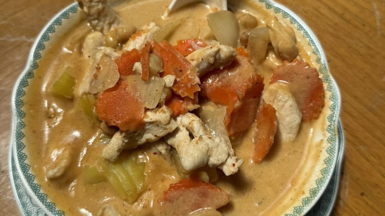 Mussamun curry with chicken with steamed rice from NISHA Thai Kitchen
