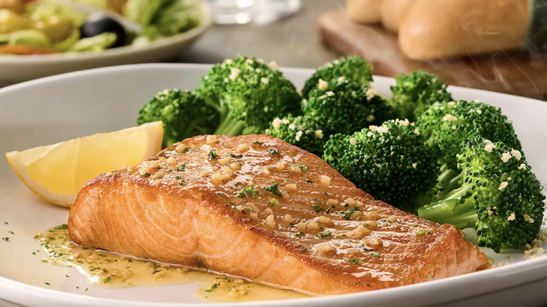 Herb-Grilled Salmon Olive Garden