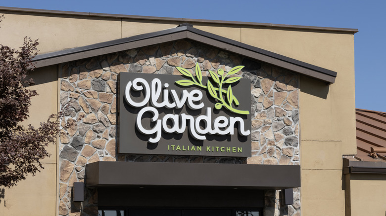 Olive Garden restaurant logo