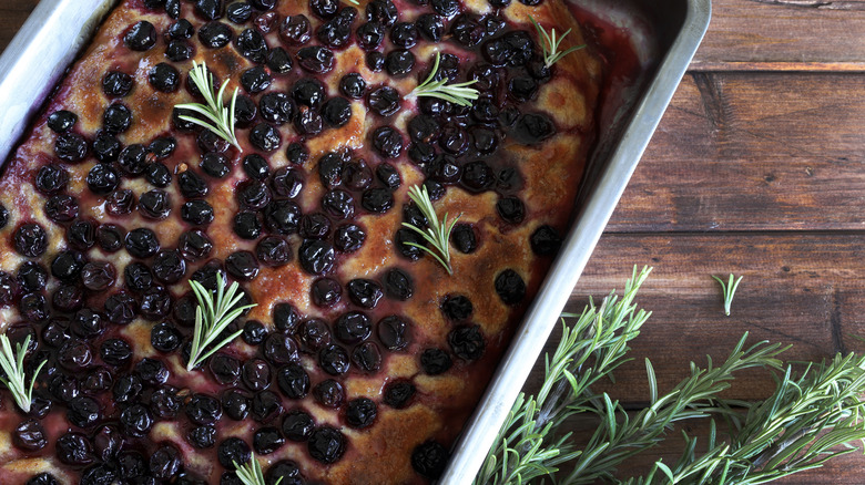 A traditional Italian olive oil cake.