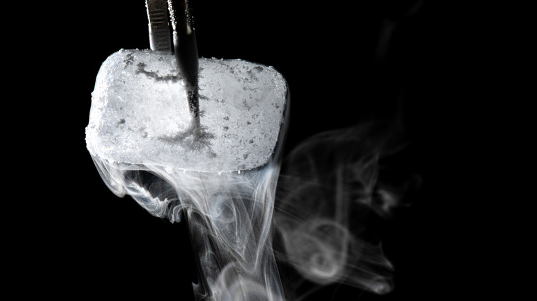 A small amount of dry ice