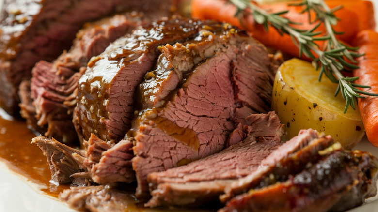 pot roast with carrots and potatoes