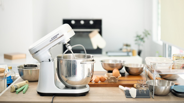 Shelves with secondhand toasters, blenders, and coffee makers