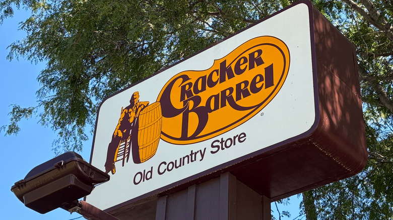 Cracker Barrel classic sign