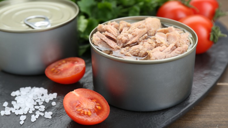 An open can of chunk tuna