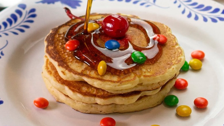 Pancakes with M&M's and maple syrup