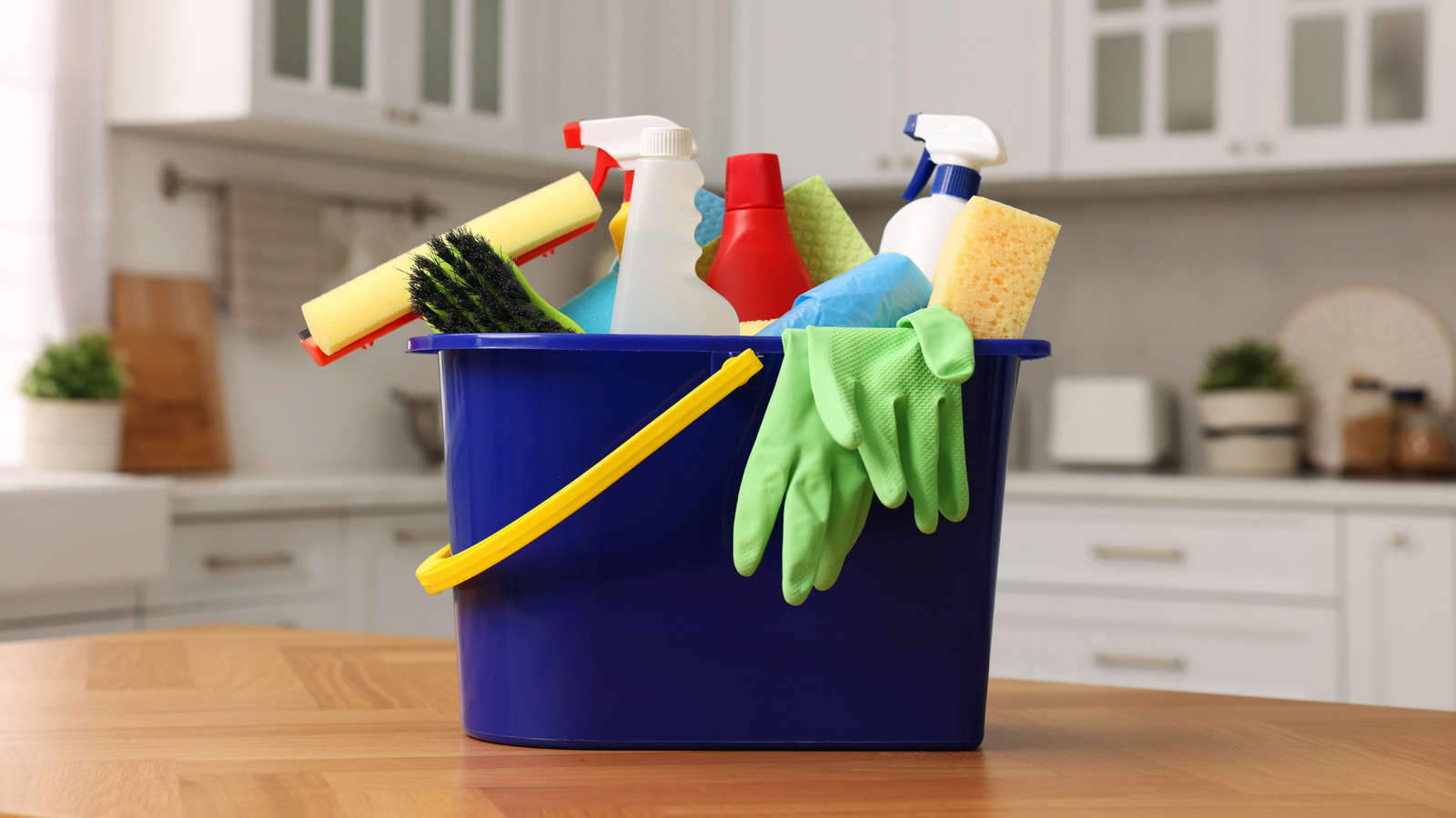 How To Clean Your Kitchen's Light Switch And Why You Should