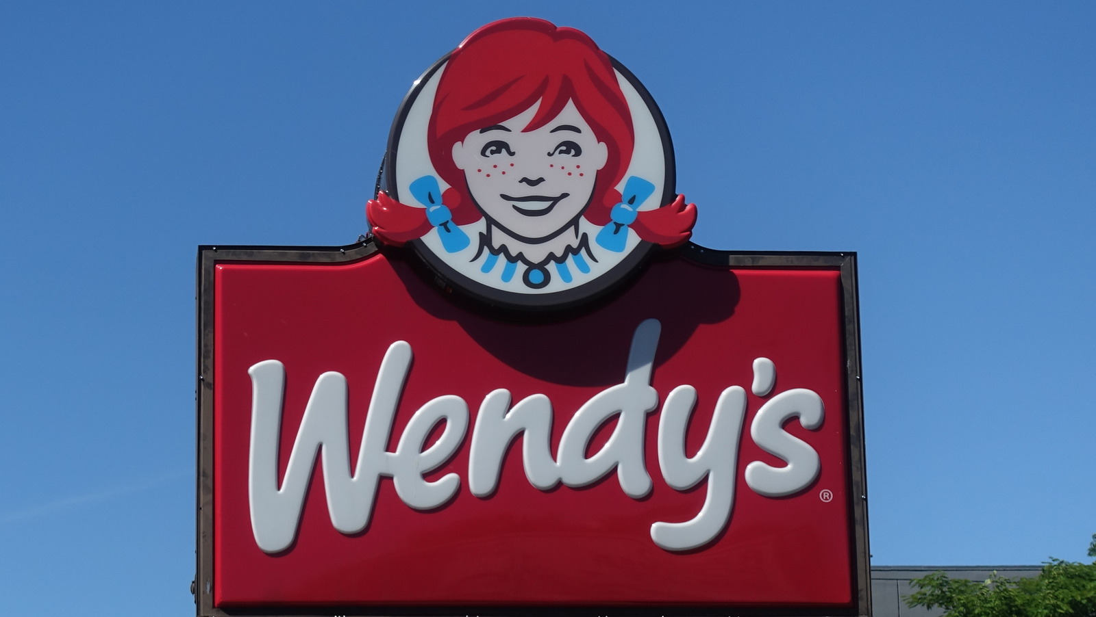 The Discontinued Wendy's Stuffed Pitas That '90s Kids Will Never Let Go