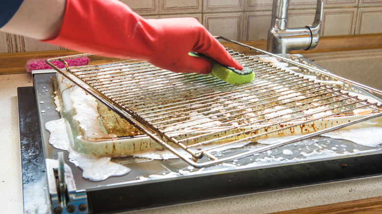 hand sponge washing oven racks