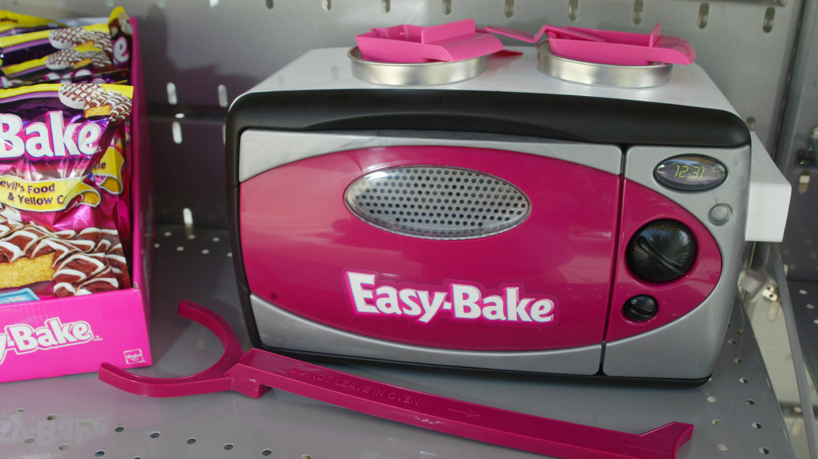 The Easy Bake Oven Recall We ll Never Forget