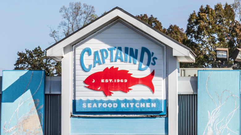 Outside sign atop Captain D's restaurant
