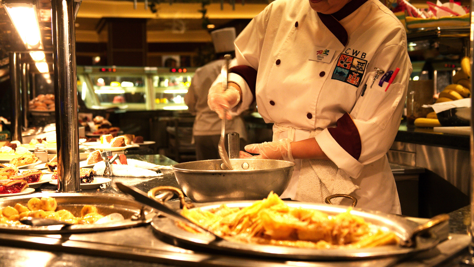 The First American Buffet Was In Las Vegas, And Cost $1