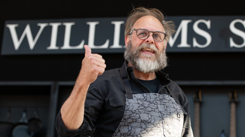 Alton Brown at Williams Sonoma event
