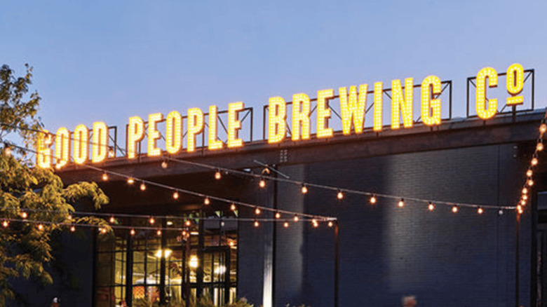 Exterior of Good People Brewing Co. in Alabama