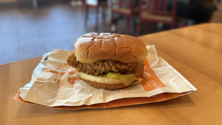 Popeyes classic fried chicken sandwich up close.
