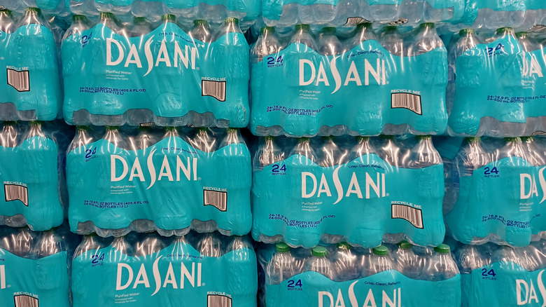 Dasani water bulk display