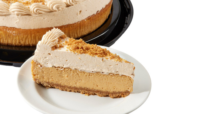 Kirkland Signature Pumpkin Cheesecake with Whipped Topping at Costco