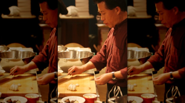 Martin Yan cooking