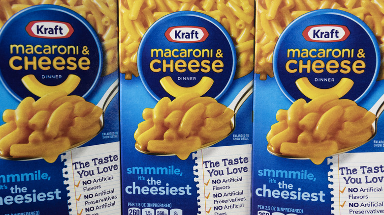 Boxes of Kraft macaroni and cheese