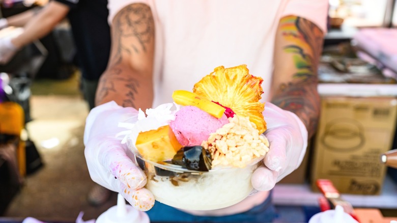 A Phillipine desert at Smorgasburg.