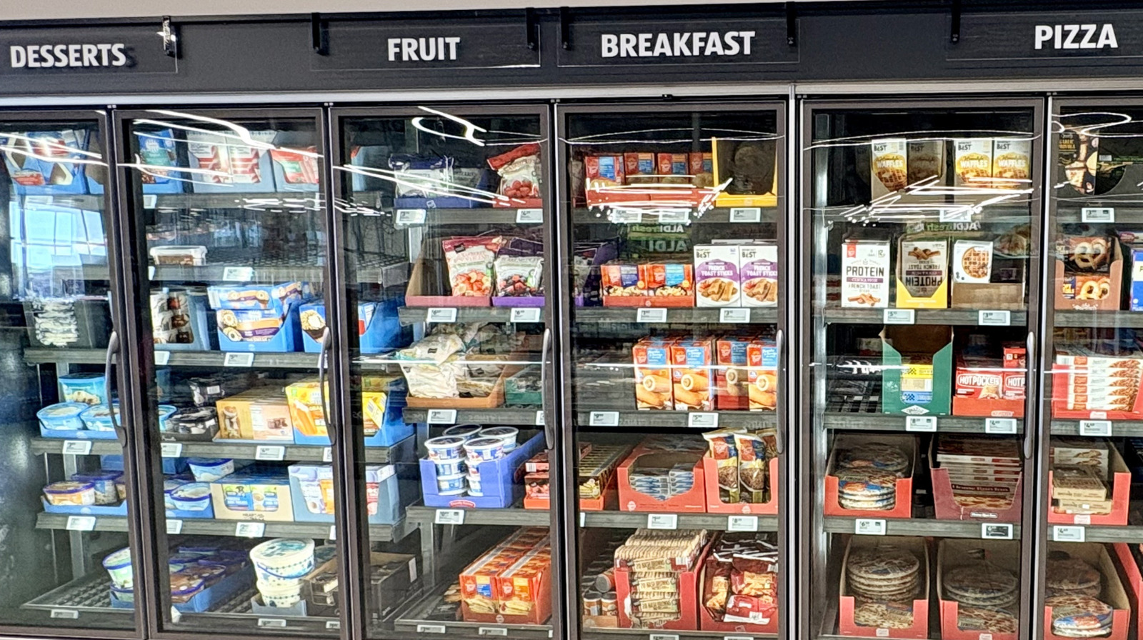 The Most Delicious Quick And Frozen Foods You Can Buy At Aldi, According To Cust...