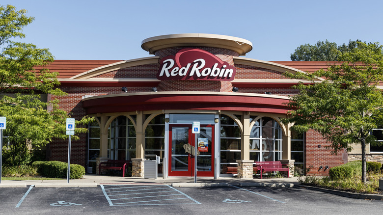 Red Robin restaurant