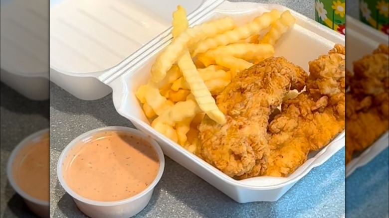 raising cane's chicken tenders and fries