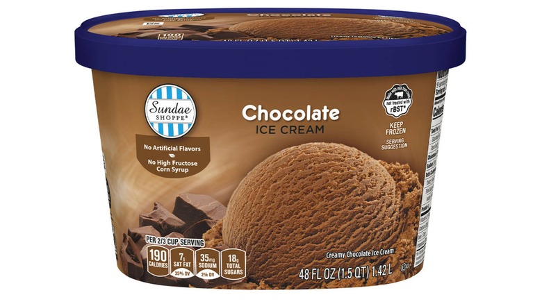 container of chocolate ice cream with blue lid from Sundae Shoppe brand