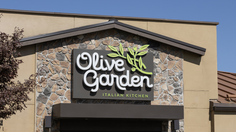 Exterior signage of an Olive Garden restaurant