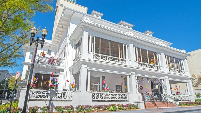 Sweet Pete's Candy mansion on sunny day