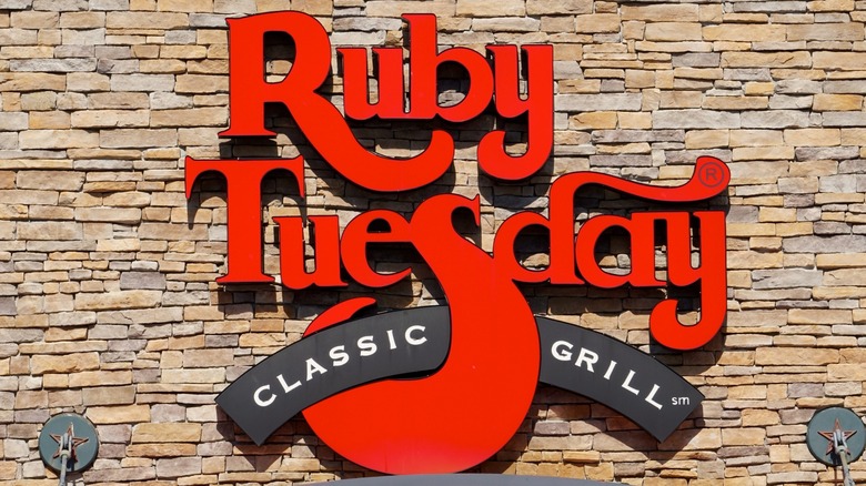Ruby Tuesday logo on exterior of the restaurant