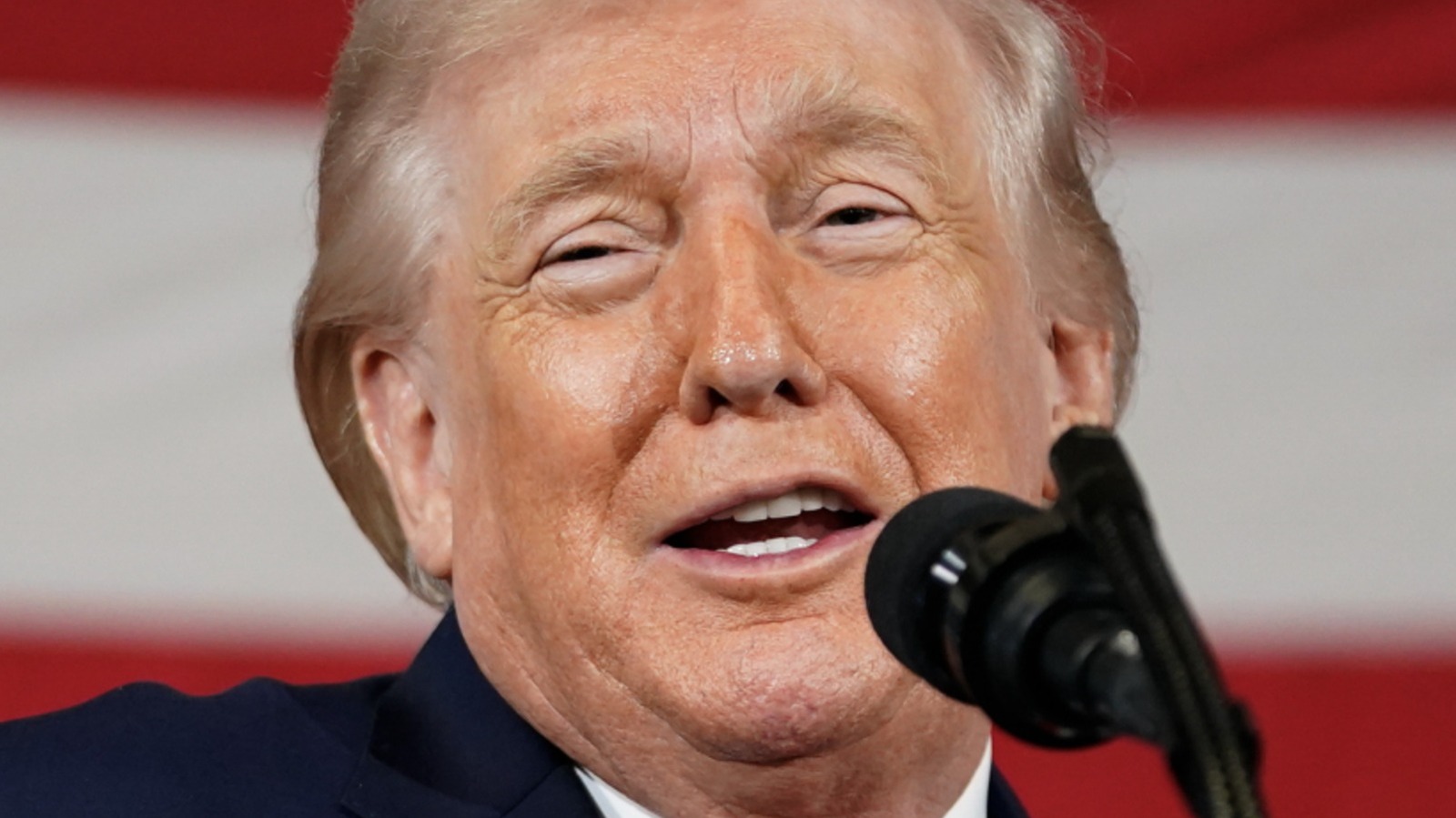 The NYC Burger Chain Where Donald Trump Loves To Eat - The Takeout