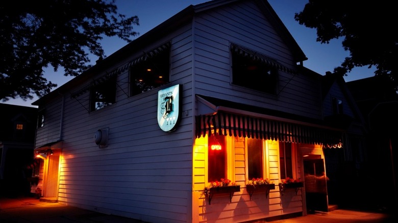 The exterior of Bryant's Cocktail Lounge