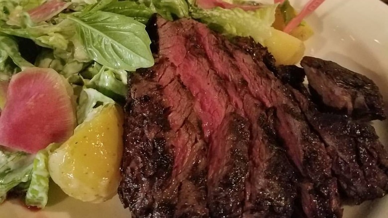steak and salad at Keens Steakhouse